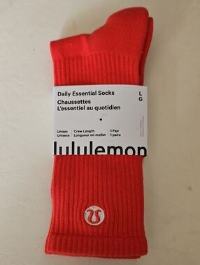 lululemon athletica crew socks